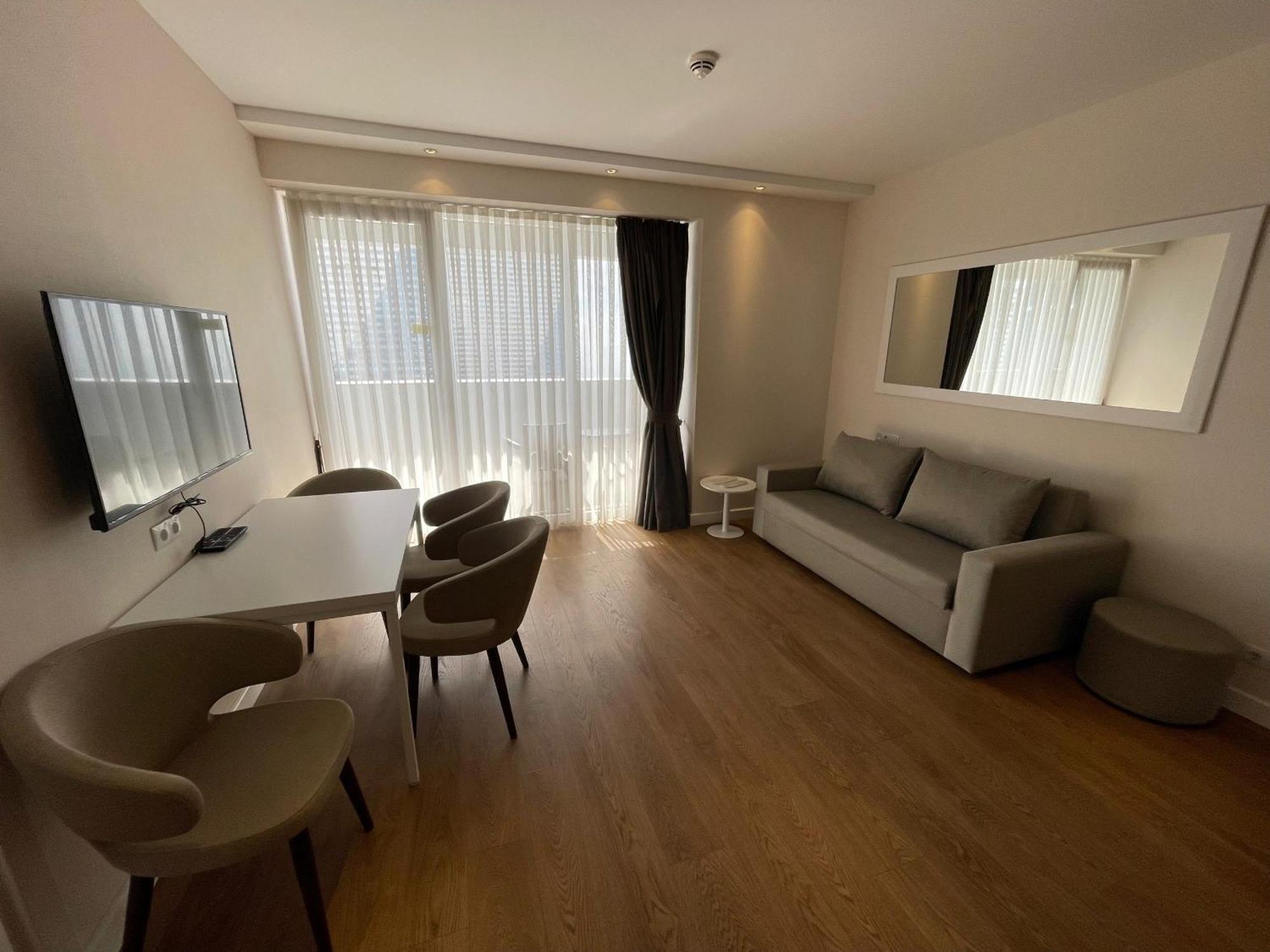 Poseidon Apartament Batumi