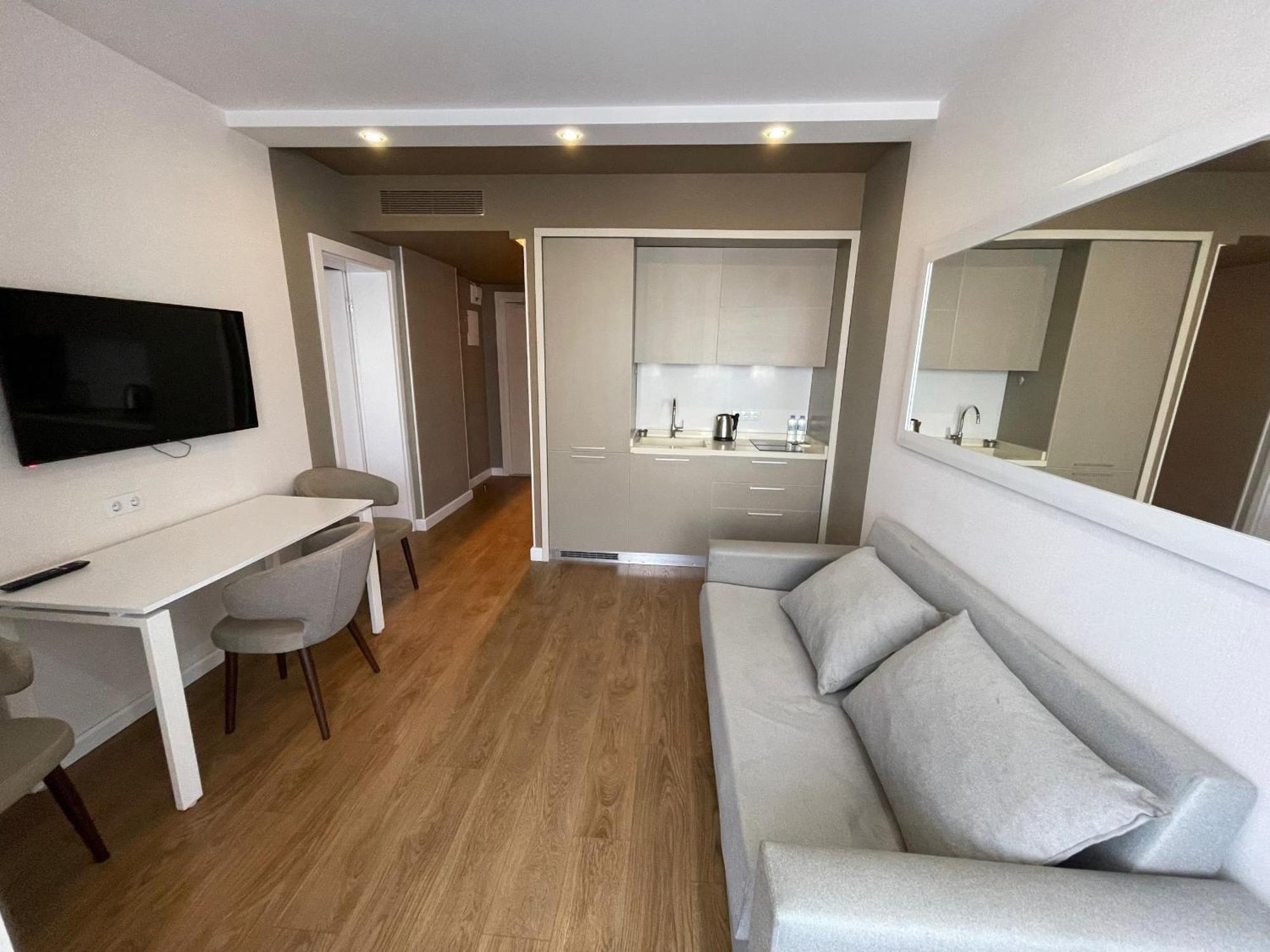 Poseidon Apartament