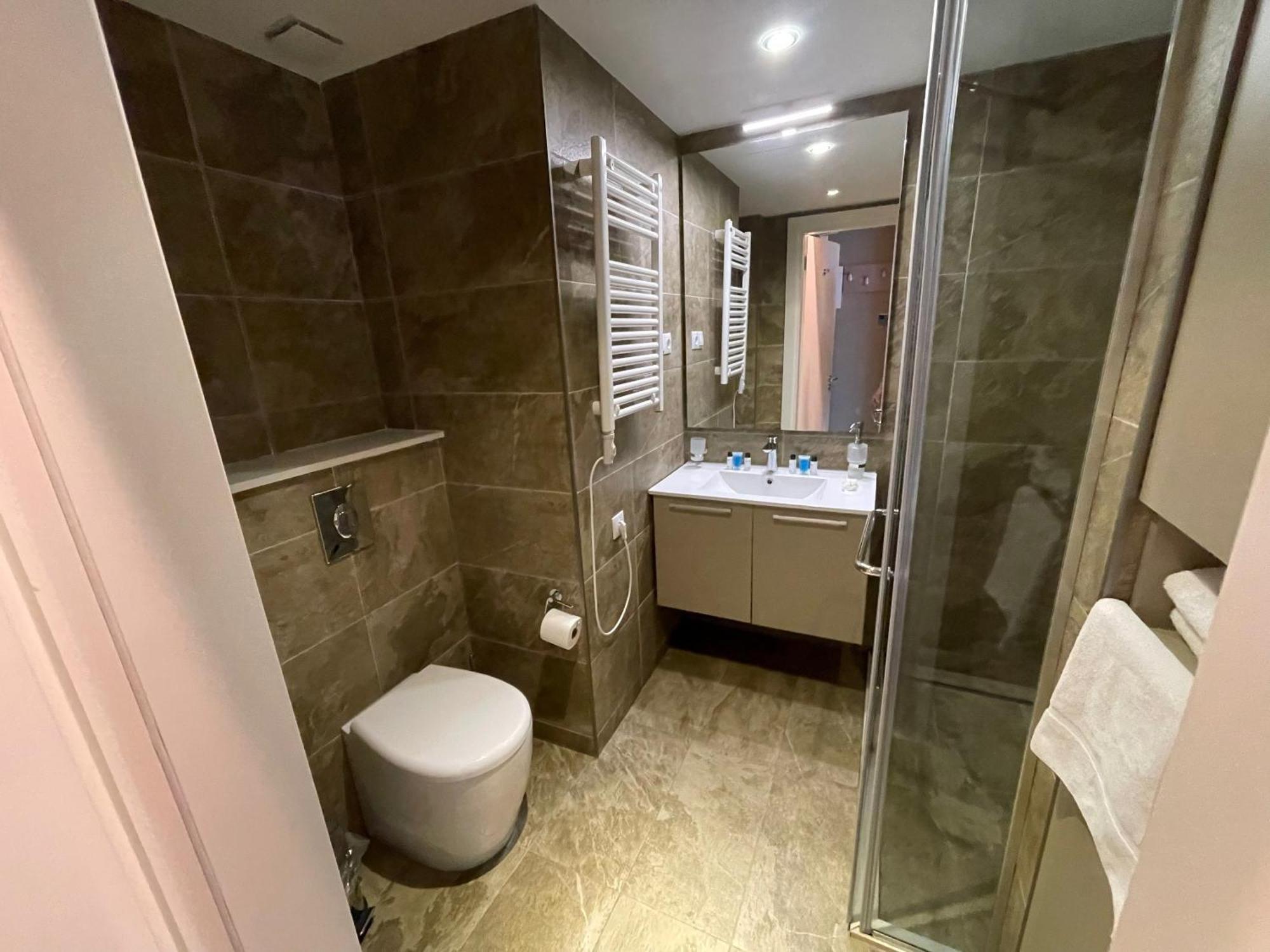 Poseidon Apartament *