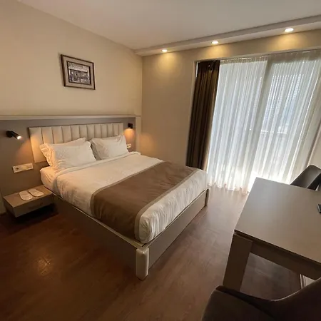 Poseidon Apartments Батуми Экстерьер фото
