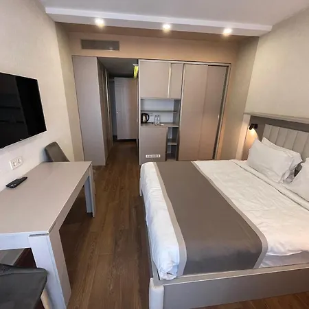 Poseidon Apartments Батуми Экстерьер фото